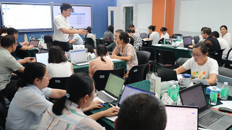 林德叉车型号参数
