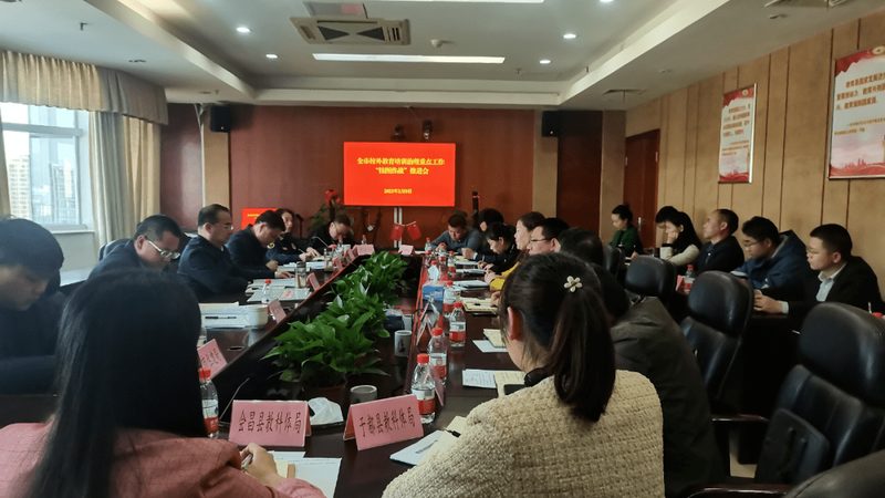 叉车培训周末班，如何选择性价比高的课程？**